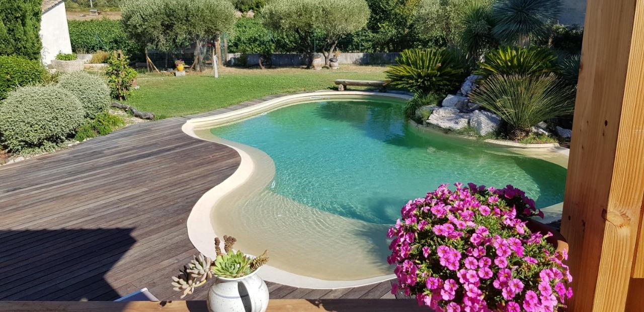 Le Clos Des Vignes Junas Εξωτερικό φωτογραφία