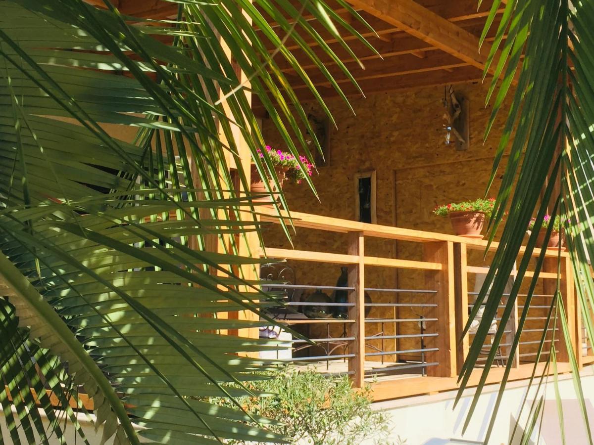 Le Clos Des Vignes Junas Εξωτερικό φωτογραφία
